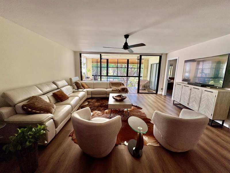 11280 Green Lake Drive # 203, Boynton Beach FL 33437