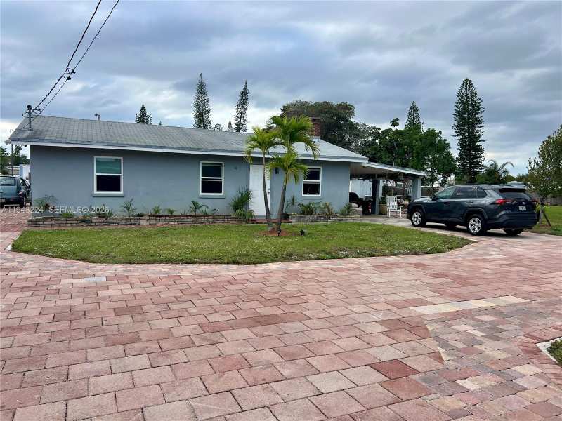 4 Helwig Ter, Deerfield Beach FL 33064