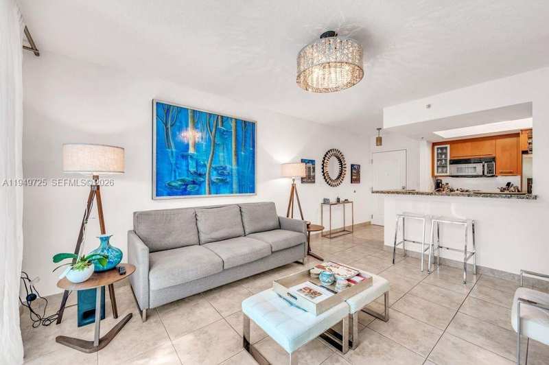 110 Washington Ave # 2310, Miami Beach FL 33139