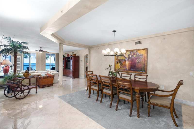 2051 SE 3rd Street # 203, Deerfield Beach FL 33441
