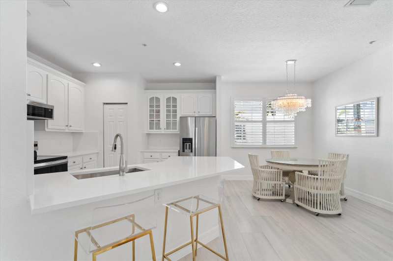 295 NE 5th Avenue # 32, Delray Beach FL 33483