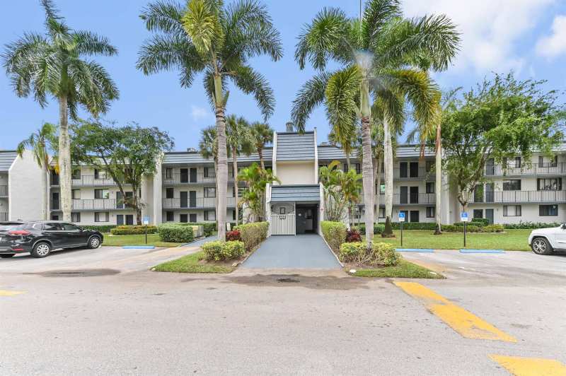 4411 Trevi Court # 105, Lake Worth FL 33467