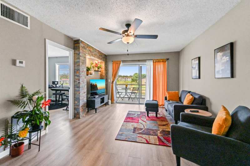 198 Lake Frances Drive, West Palm Beach FL 33411