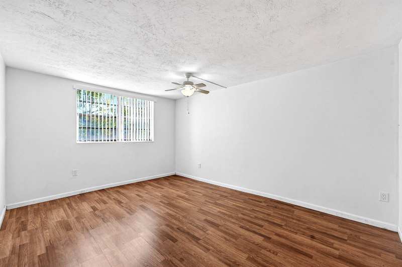 1681 NW 70th Avenue # 102, Plantation FL 33313
