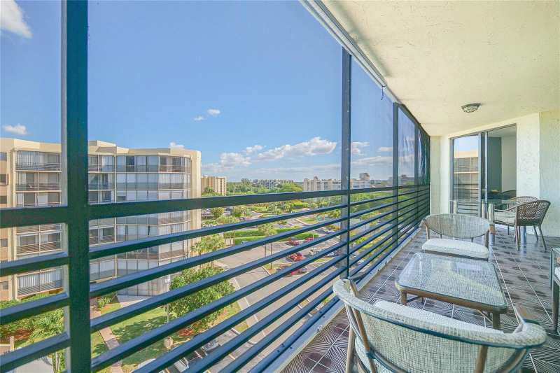 7100 Radice Court # 708, Lauderhill FL 33319