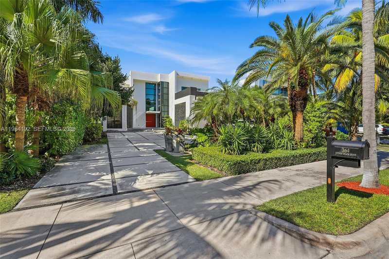 364 Golden Beach Dr, Golden Beach FL 33160