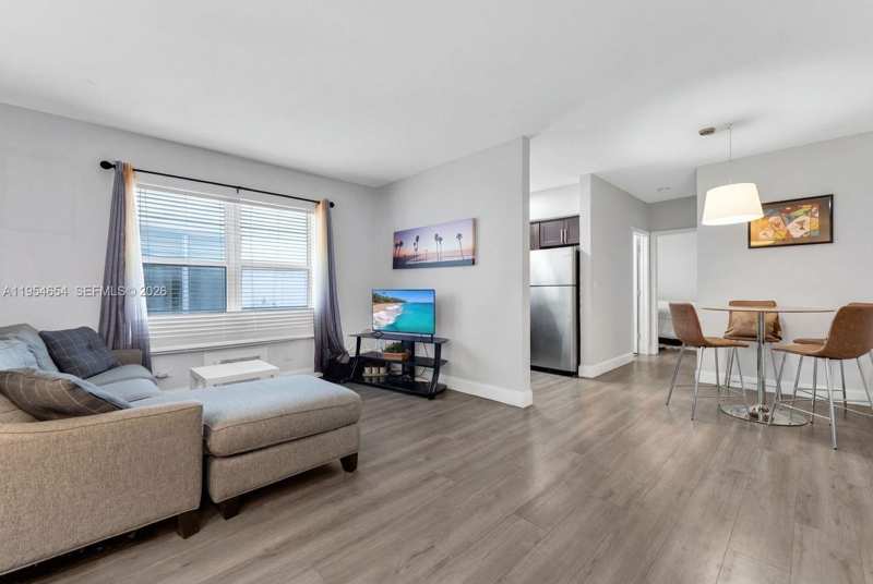 7334 Harding Ave # 6, Miami Beach FL 33141