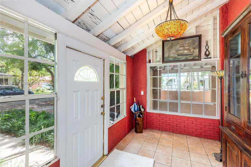 1256 Algeria Ave, Coral Gables FL 33134
