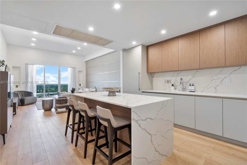 2301 Collins Ave # 1633, Miami Beach FL 33139