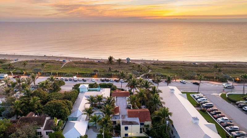 88 S Ocean Boulevard, Delray Beach FL 33483