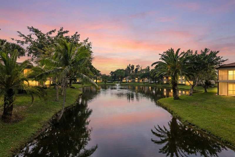 9265 Vista Del Lago # 41b, Boca Raton FL 33428