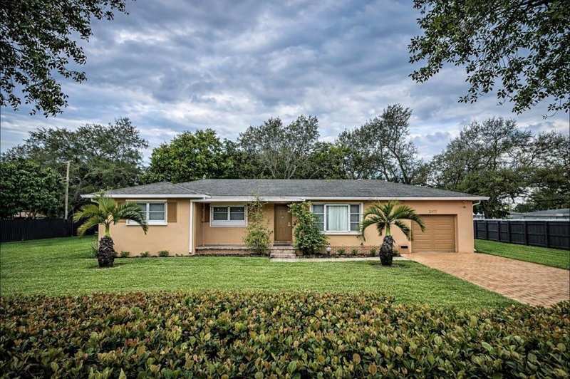 2970 Griffin Road, Fort Lauderdale FL 33312