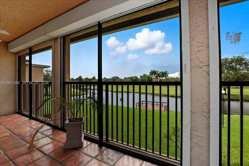 400 NW 127th Ave # 13, Plantation FL 33325