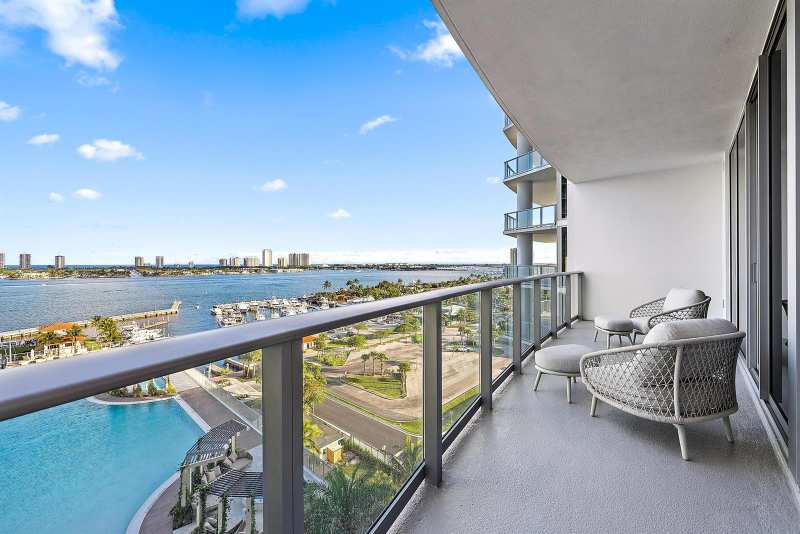 220 Lake Shore Drive # 1008, Lake Park FL 33403