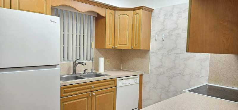 12003 Poinciana Boulevard # 204, Royal Palm Beach FL 33411