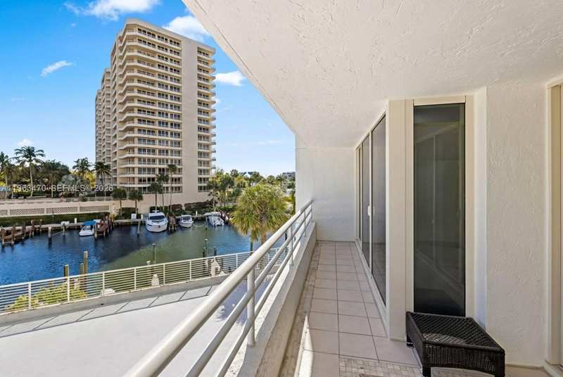 4201 N Ocean Blvd # 208, Boca Raton FL 33431