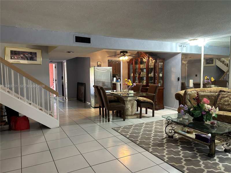 1653 NW 58th Ave # 14, Lauderhill FL 33313