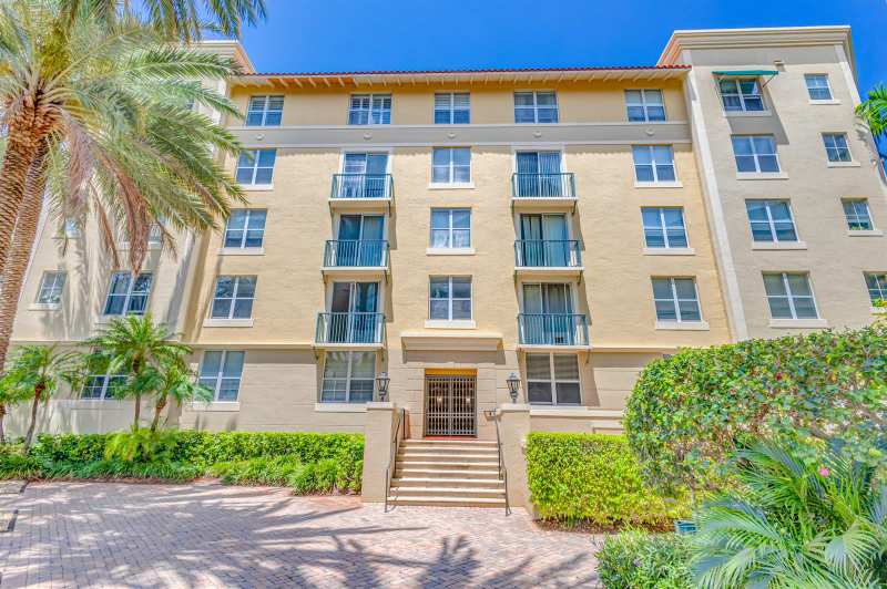 630 S Sapodilla Avenue # 112, West Palm Beach FL 33401
