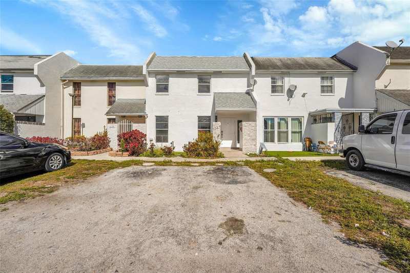 1237 Seaview # 1237, North Lauderdale FL 33068