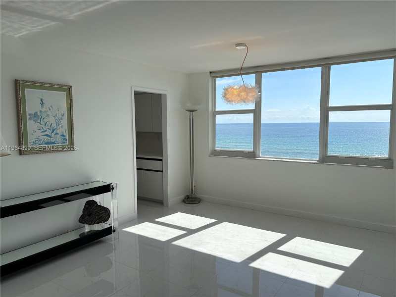 3180 S Ocean Dr # 408, Hallandale Beach FL 33009