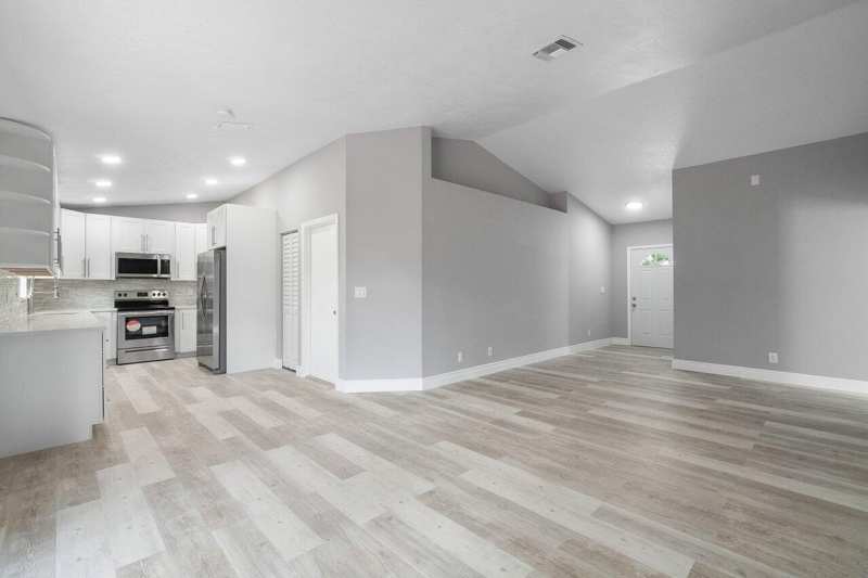5213 Blueberry Hill Avenue, Lake Worth FL 33463