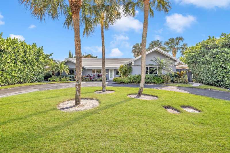 1920 NE 57th Street, Fort Lauderdale FL 33308