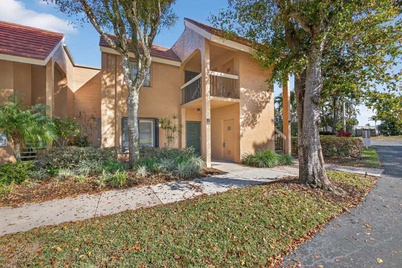 11282 Green Lake Drive # 104, Boynton Beach FL 33437