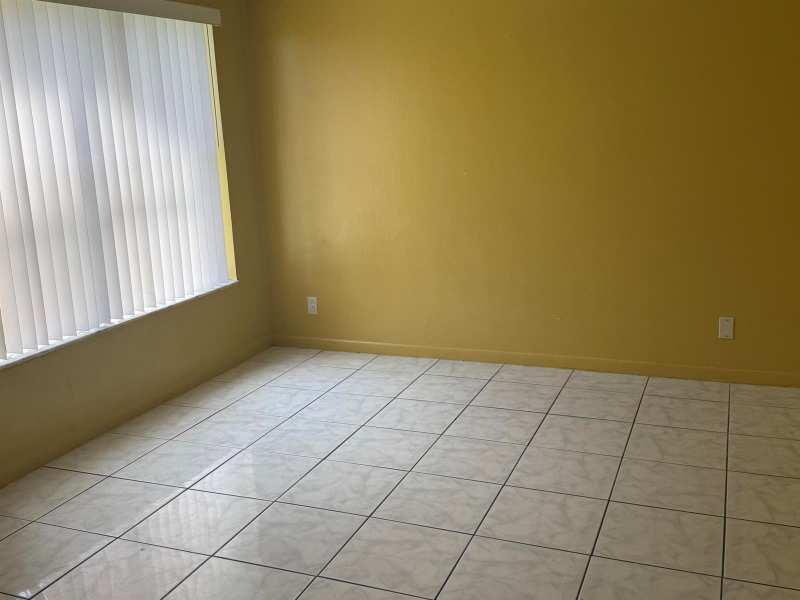 2511 NW 56th Avenue # 111, Lauderhill FL 33313