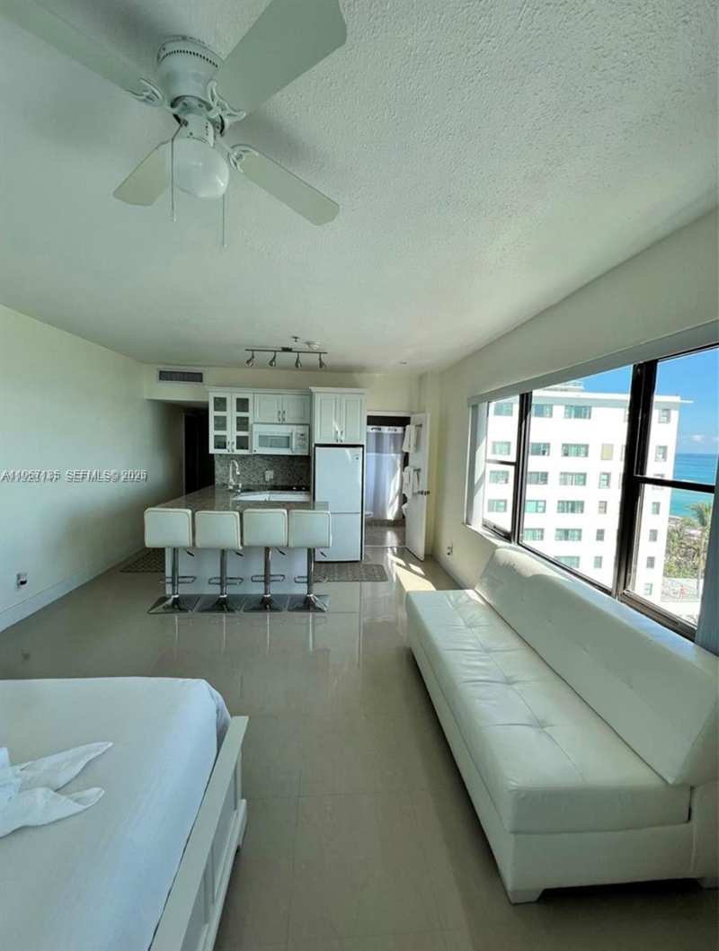 6345 Collins Ave # 908, Miami Beach FL 33141