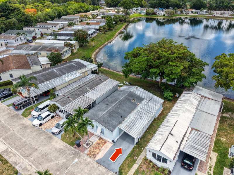 141 Plantation Boulevard, Lake Worth FL 33467