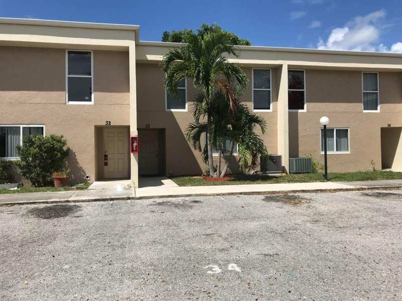 2800 Georgia Avenue, West Palm Beach FL 33405