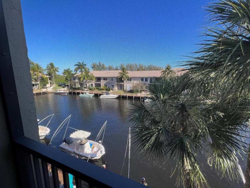 1 Royal Palm Way # 3050, Boca Raton FL 33432