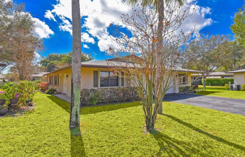 1630 Palmland Drive, Boynton Beach FL 33436