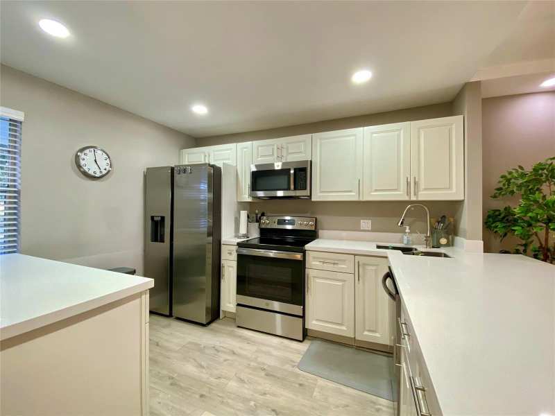 3010 N Course Drive # 209, Pompano Beach FL 33069
