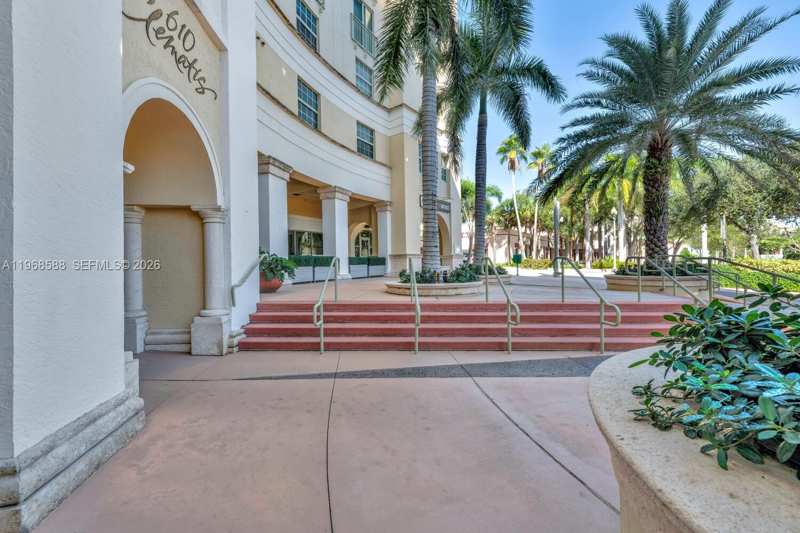 610 Clematis St # 406, West Palm Beach FL 33401