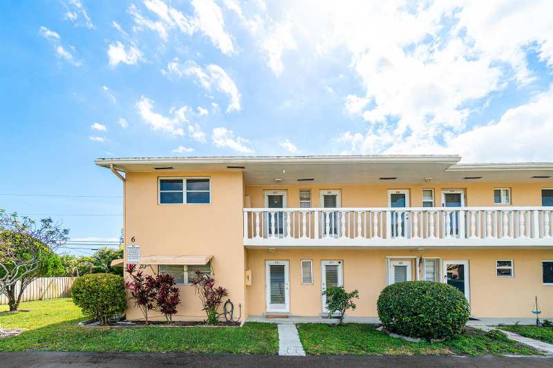 108 NE 20th Avenue NE # 201, Boynton Beach FL 33435