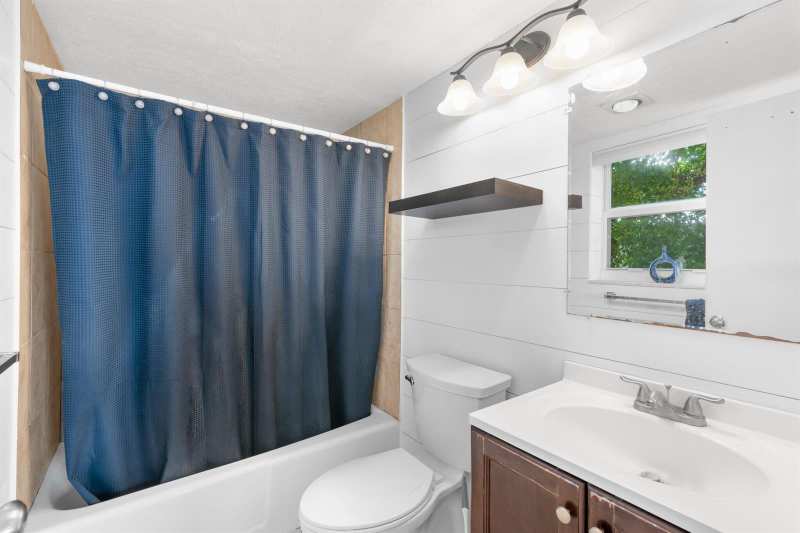 1101 Crystal Lake Drive # 309, Pompano Beach FL 33064