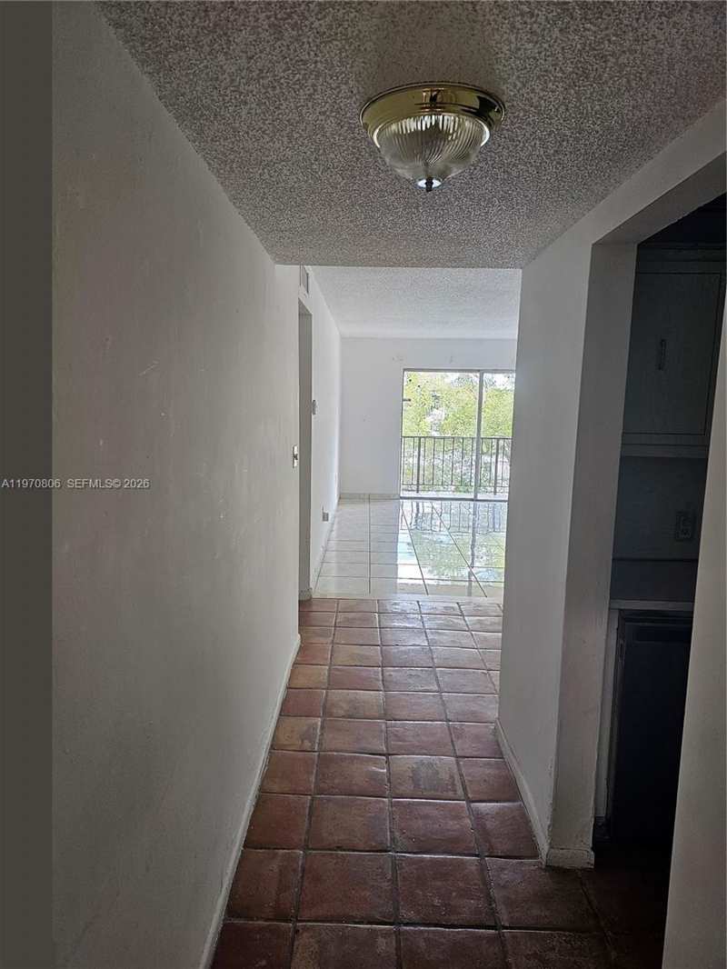 11925 NE 2nd Ave # B403, North Miami FL 33161