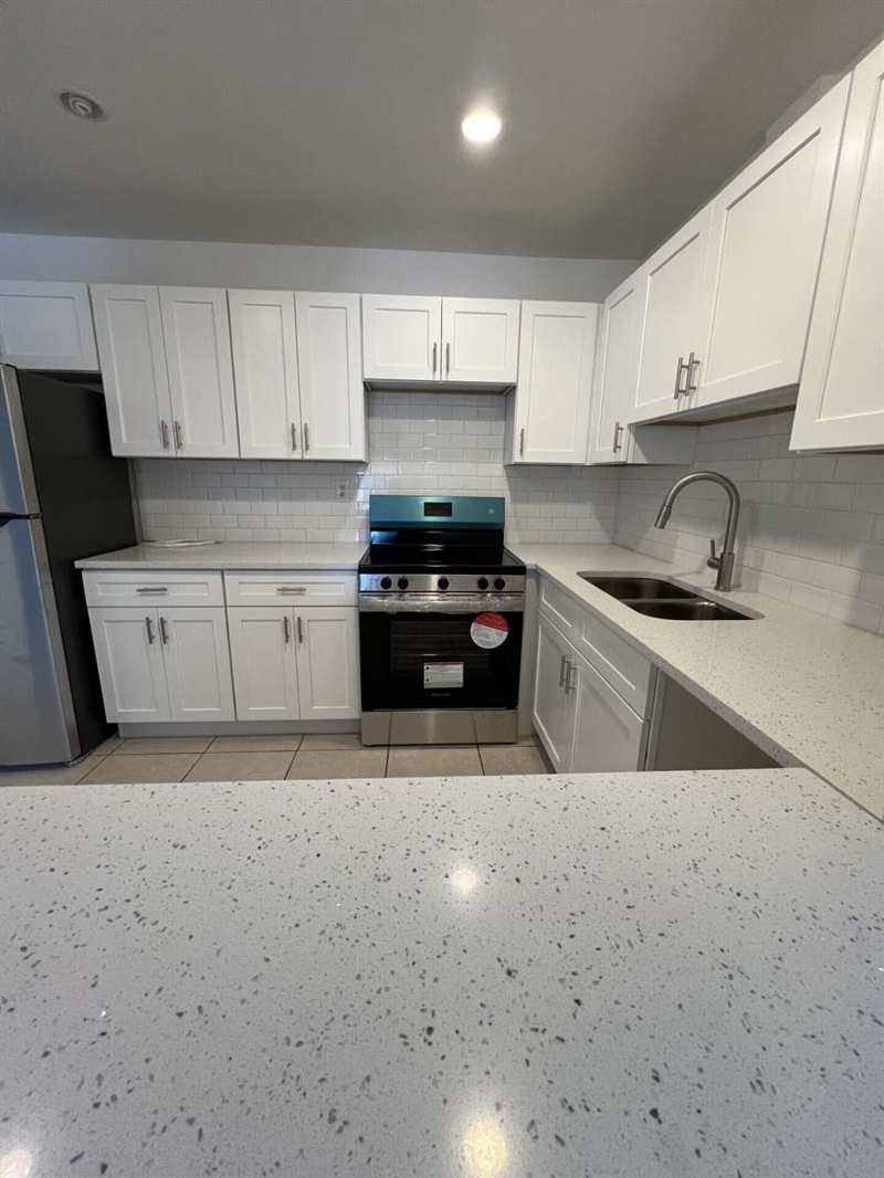 4129 NW 88th Avenue # 202, Coral Springs FL 33065