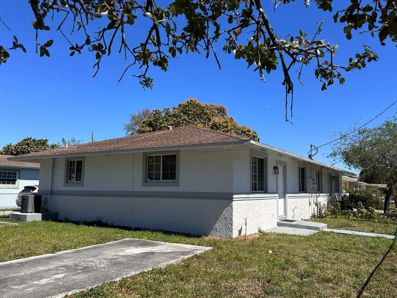 1209 NE 136th Ter # 1209, North Miami FL 33161