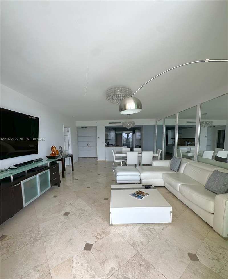 1455 Ocean Dr # 1211, Miami Beach FL 33139