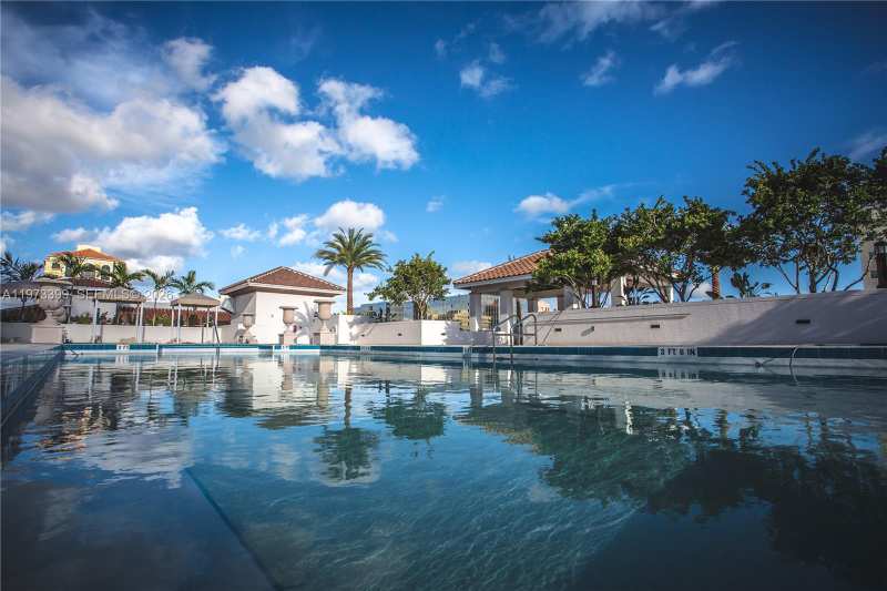 2000 Salzedo Street # 1015, Coral Gables FL 33134