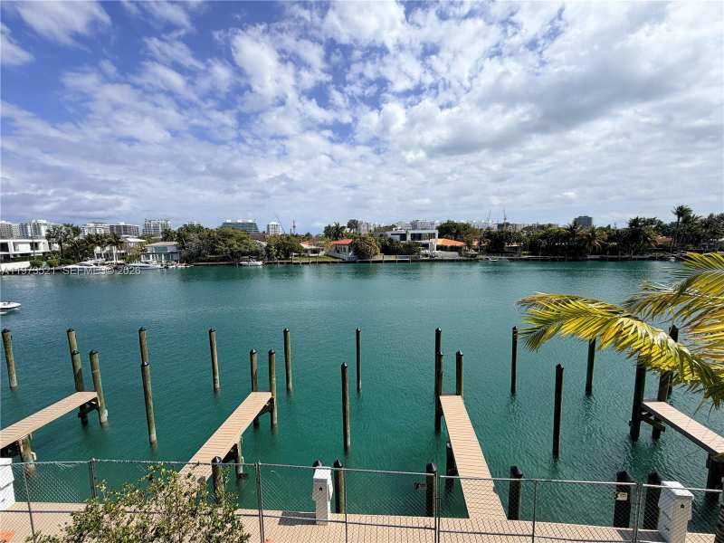 9201 E Bay Harbor Dr # 303, Bay Harbor Islands FL 33154
