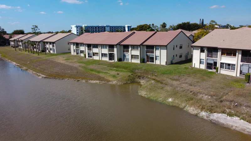 7674 Tahiti Lane # 101, Lake Worth FL 33467