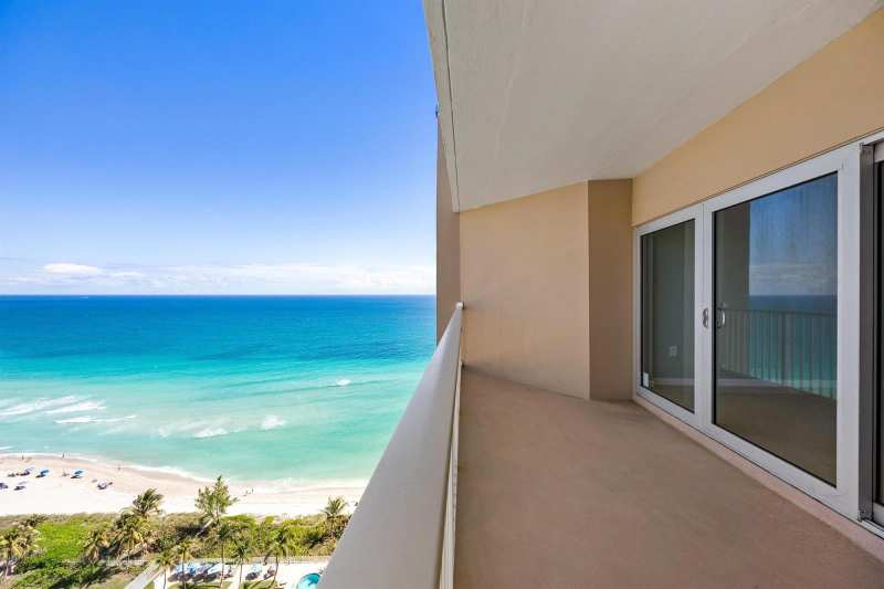 1950 S Ocean Drive, Hallandale Beach FL 33009
