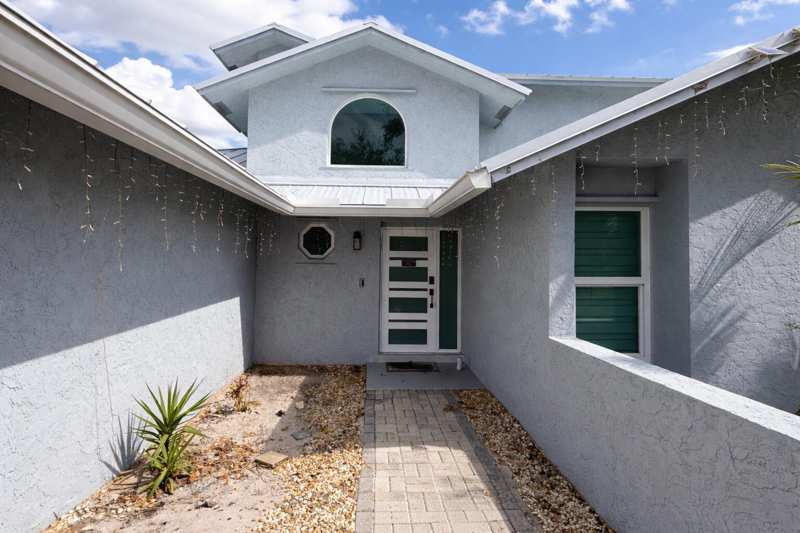 149 Ponce De Leon Street, Royal Palm Beach FL 33411