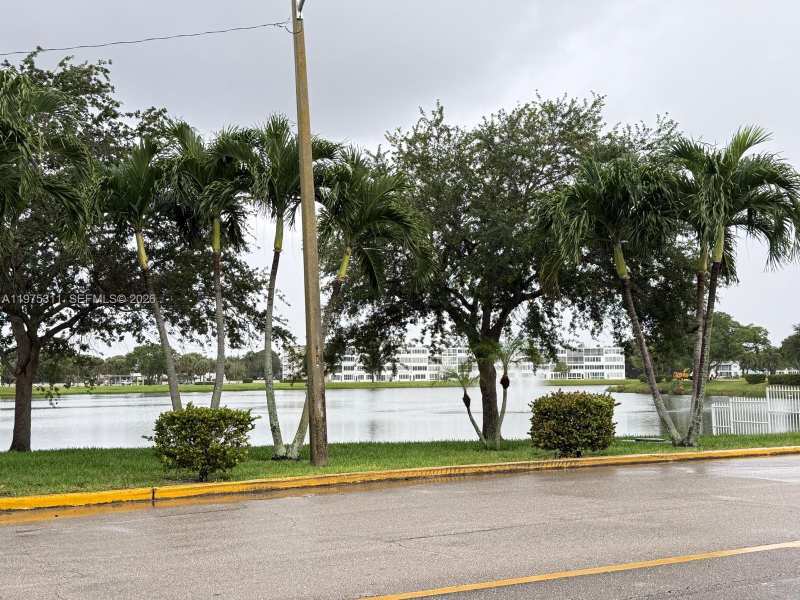 104 E Easthampton E # 1, West Palm Beach FL 33417