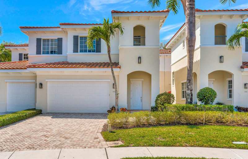 359 Chambord Terrace, Palm Beach Gardens FL 33410