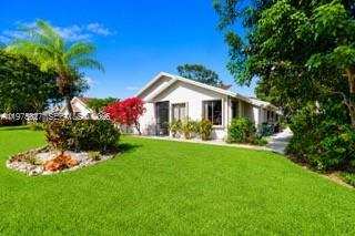 3010 NW 12th St # D, Delray Beach FL 33445