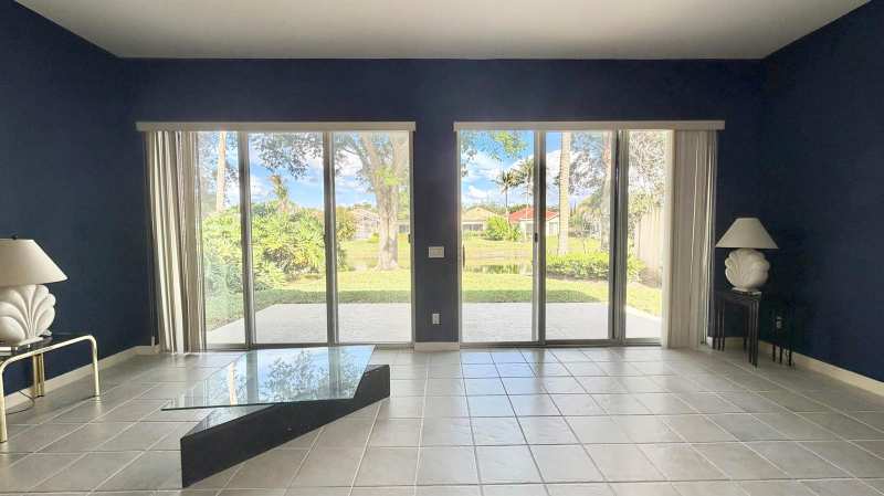 2590 Kittbuck Way, West Palm Beach FL 33411